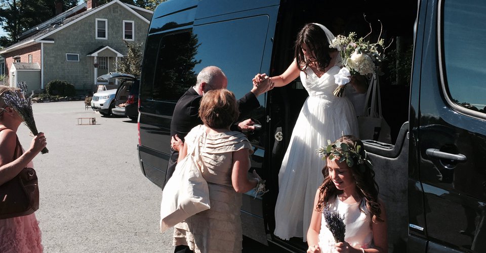 vermont wedding chauffeured transport